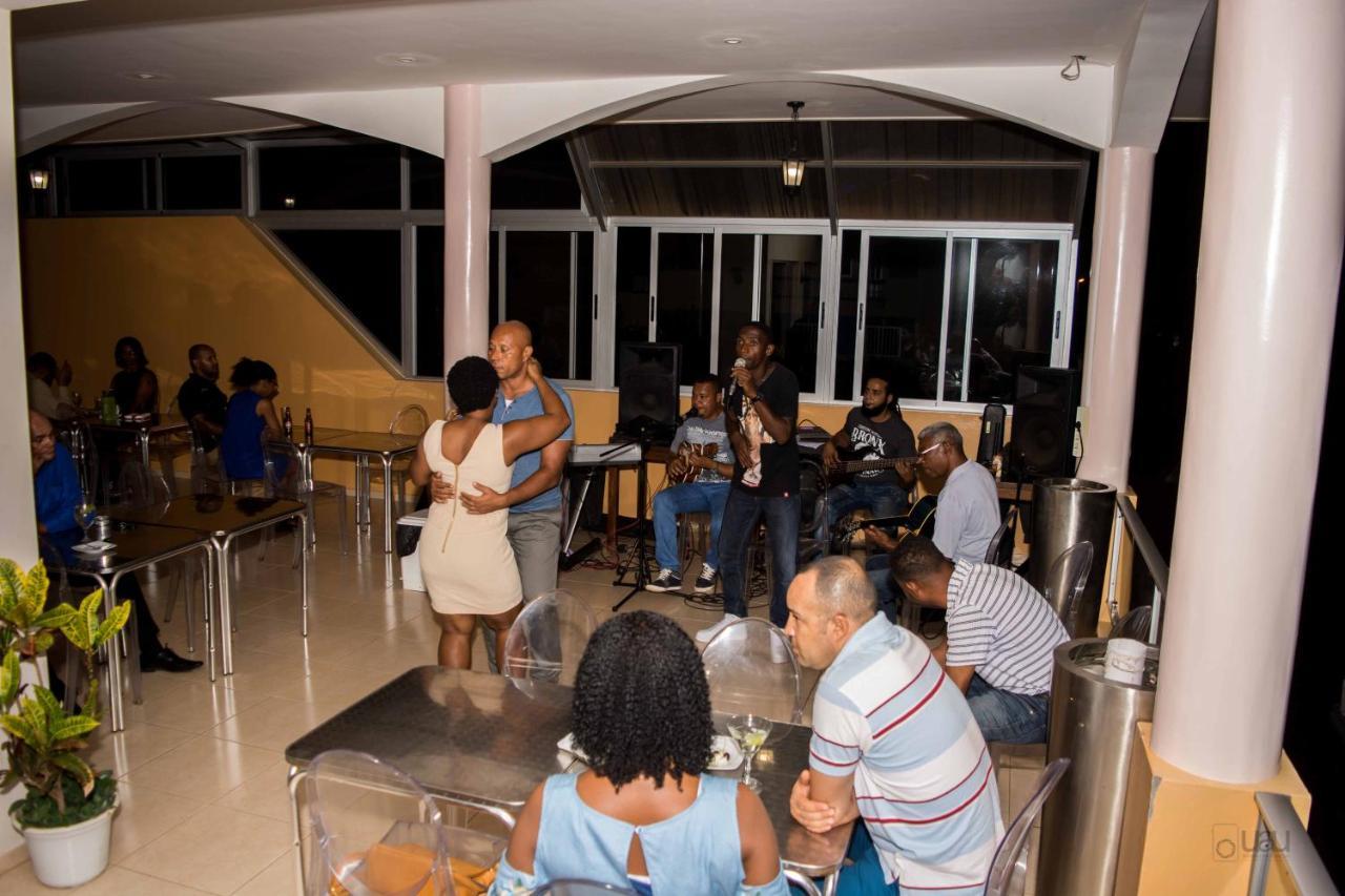 Restaurante Residencial Nova Cidade Porto Novo  Exterior photo